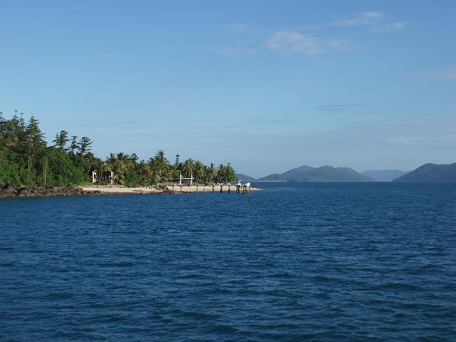 daydream resort west molle island