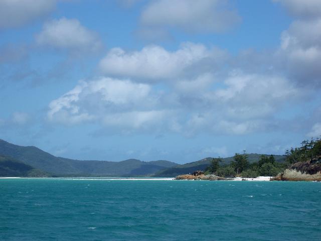 white silica sands of hill inlet and whitehaven beach, whitsunday islands, north queensland.