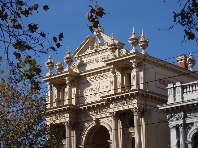 historic bank buildings in bendigo, victoria