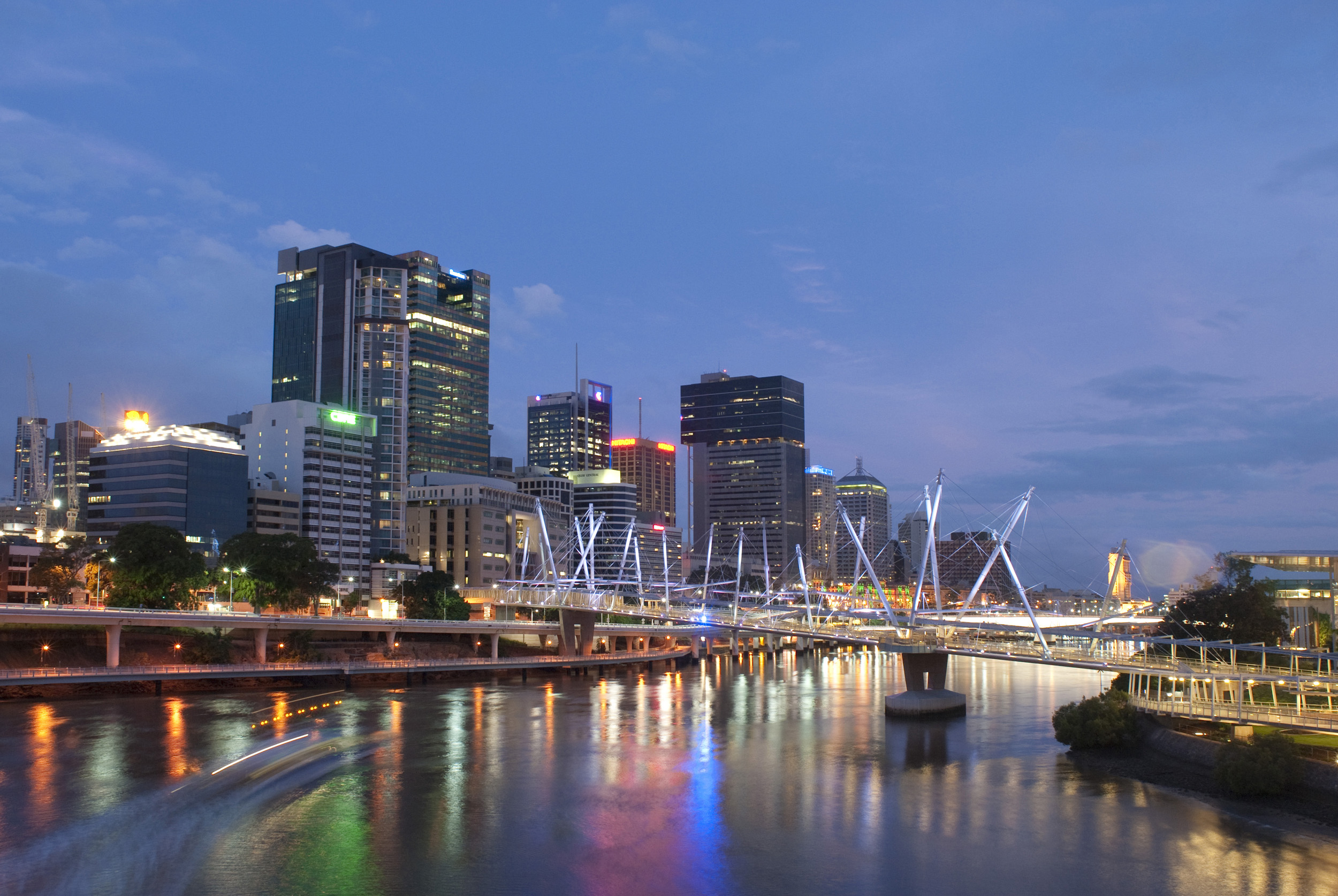 Photo of Kurilpa Bridge, Brisbane at twilight | Free ...