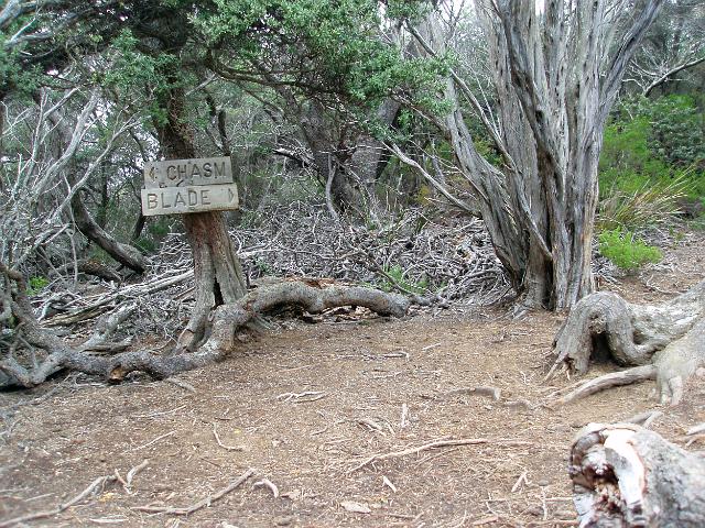 a sign on the cape pillar walk, pointing to the blade and the chasm